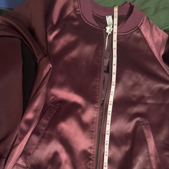 Bomber jacket - Picture 10 of 15